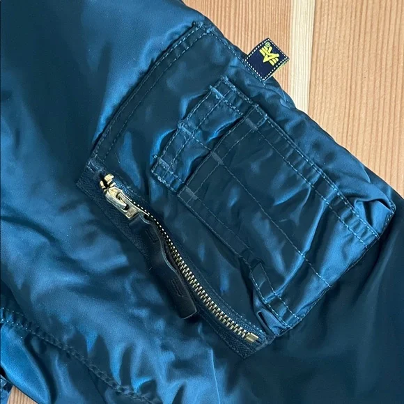 Alpha Industries Flying Man’s N-2B dark teal Fur-Trimmed Hooded Jacket - Picture 5 of 16